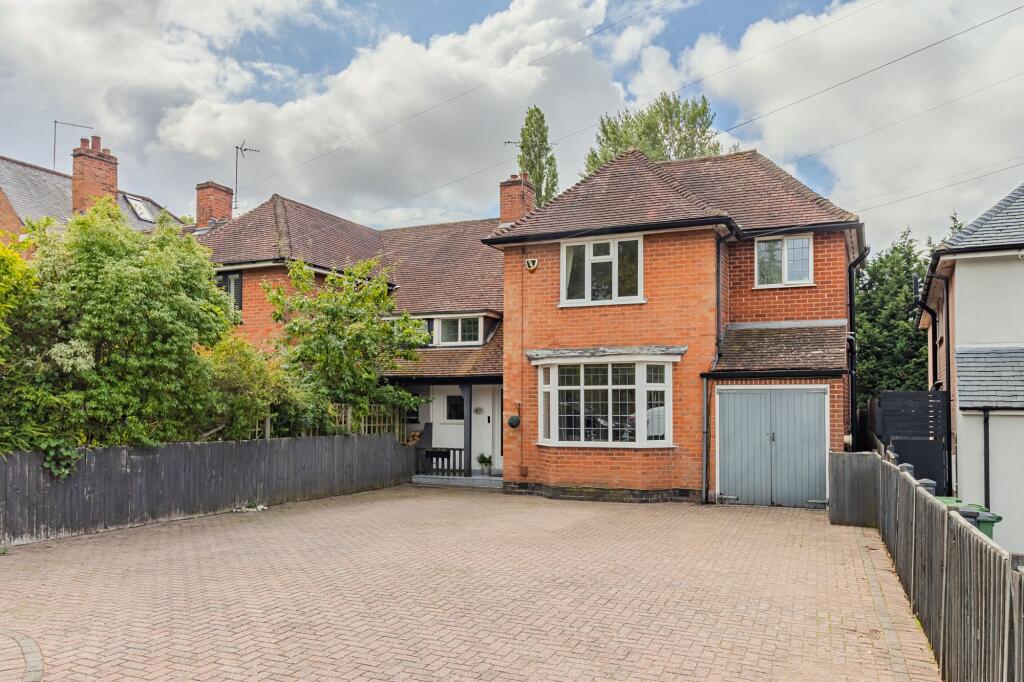 Main image of property: Leicester Road, Glenfield, LE3