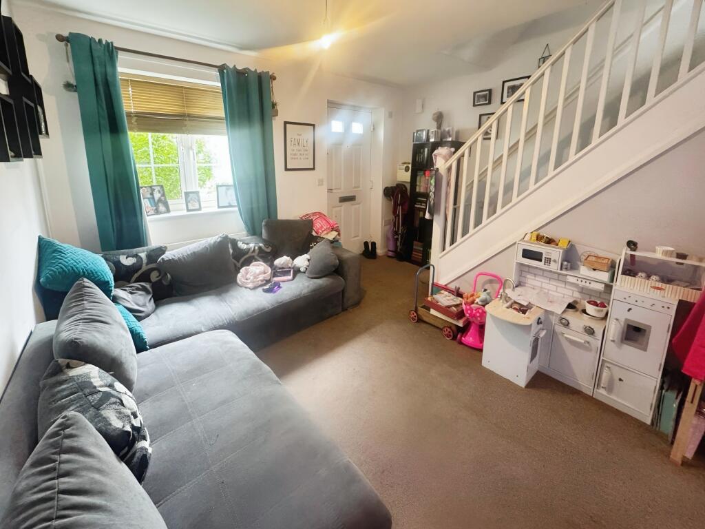 Windsor Avenue, Walton, Peterborough, PE4 photo 3