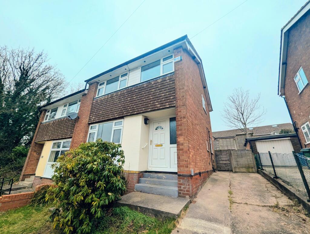 Main image of property: Kingsway, Bredbury
