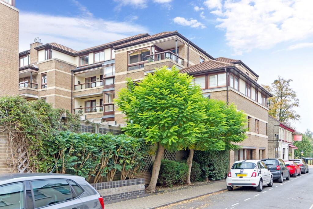 Main image of property: Beaufort Place, Thompsons Lane, Cambridge