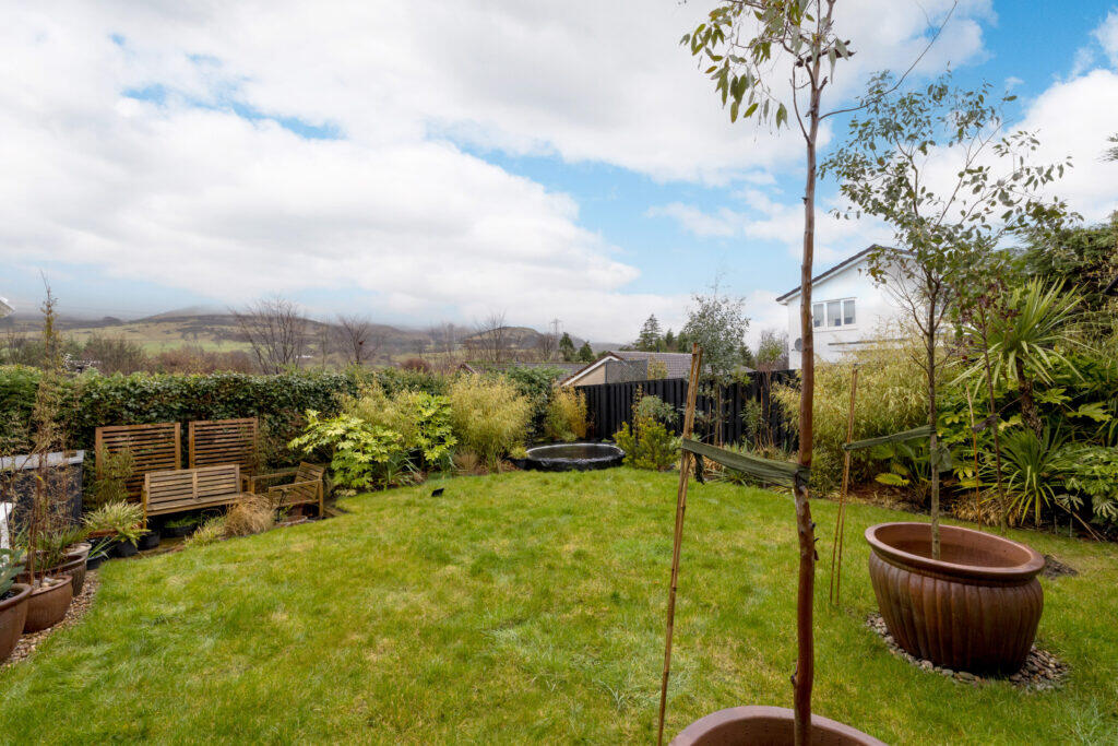 116 Tryst Park, Swanston, EH10 7HE image 4