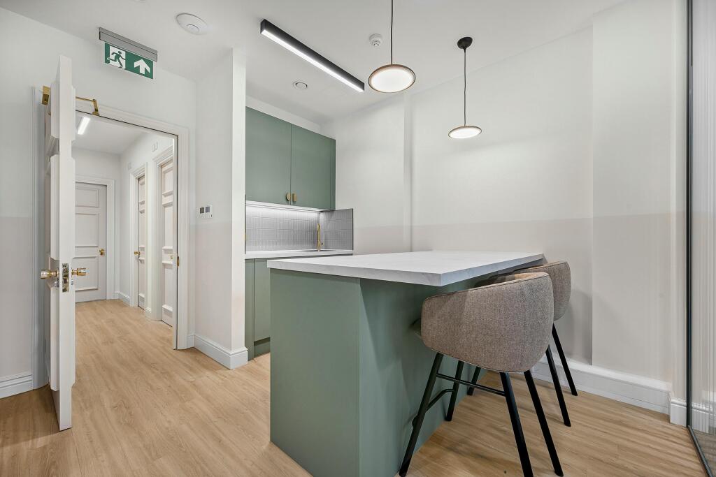 KITCHEN3.jpg