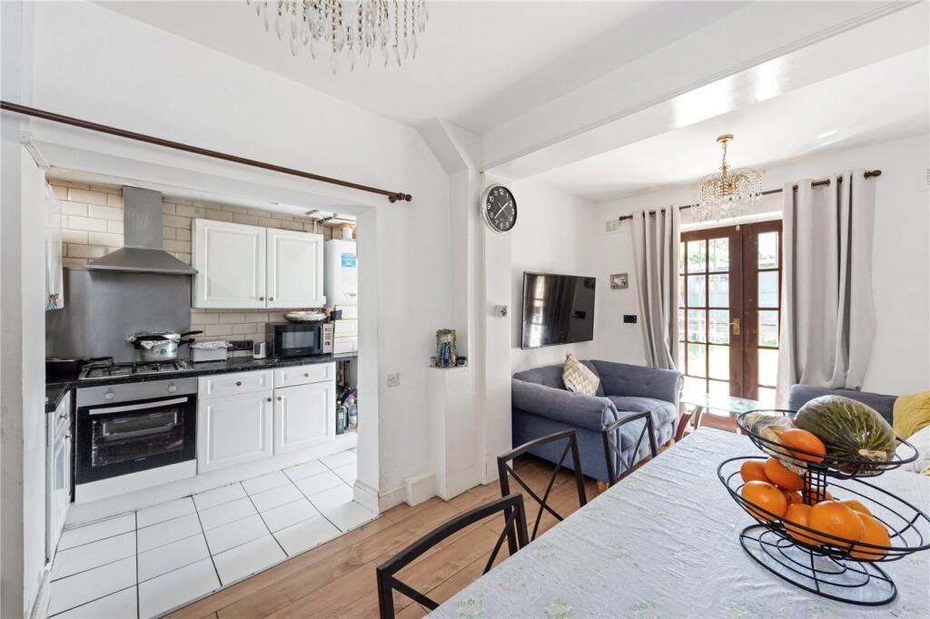 Main image of property: Chippendale Street, London, E5