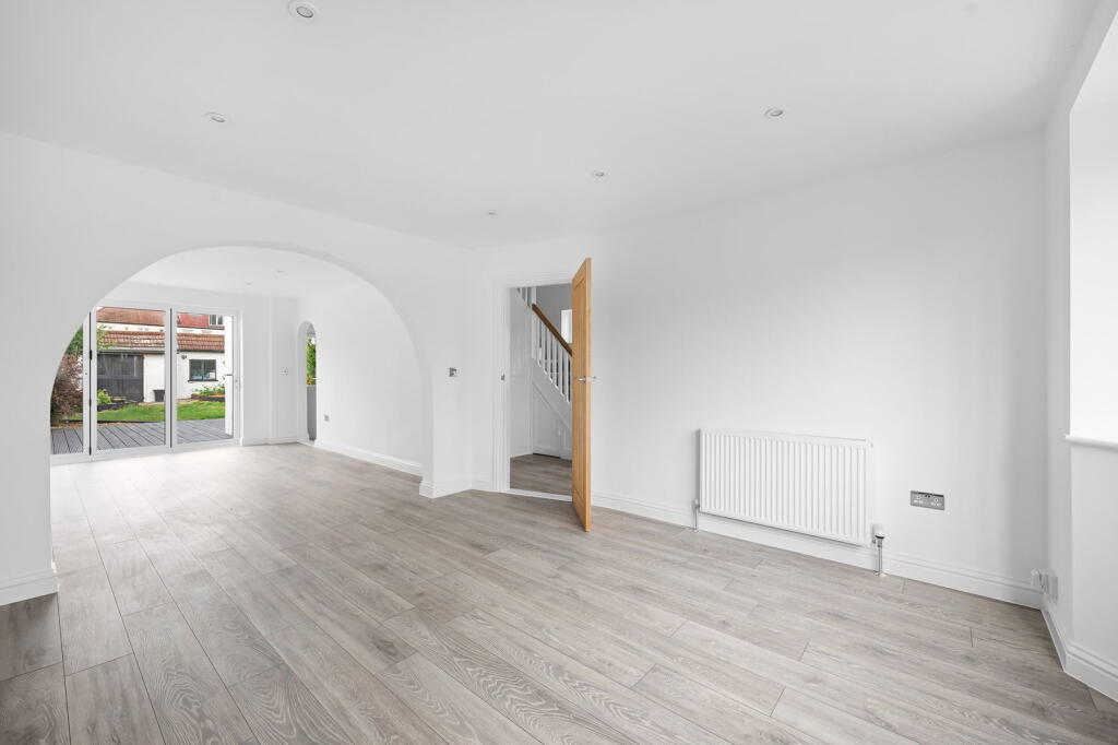 Woodham Road, Catford, SE6 photo 3