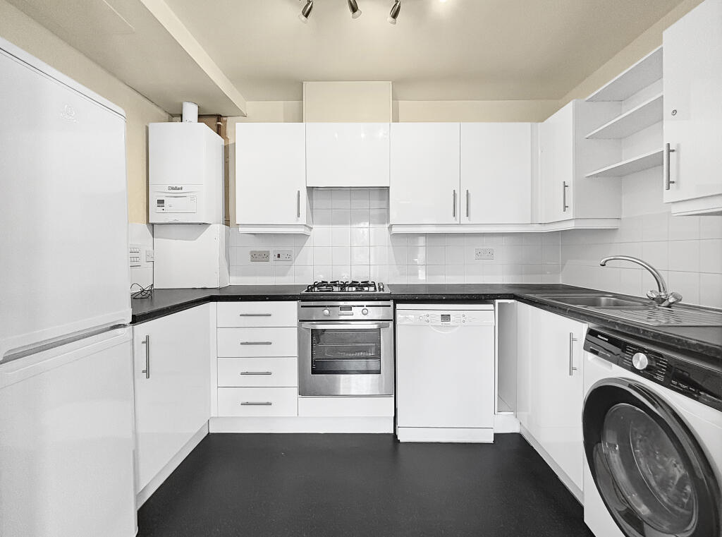 Apartment in Cambridge - More