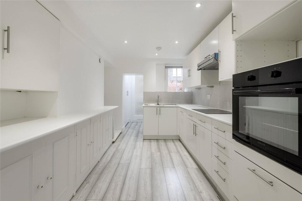 House in London - More