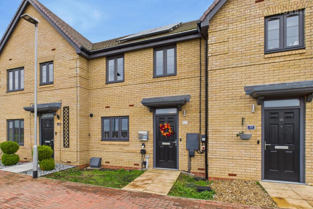 Main image of property: Binder Place, Biggleswade, Bedfordshire, SG18