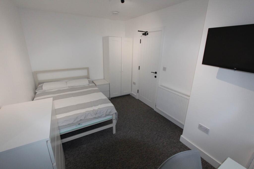 House in Leicester - View 5