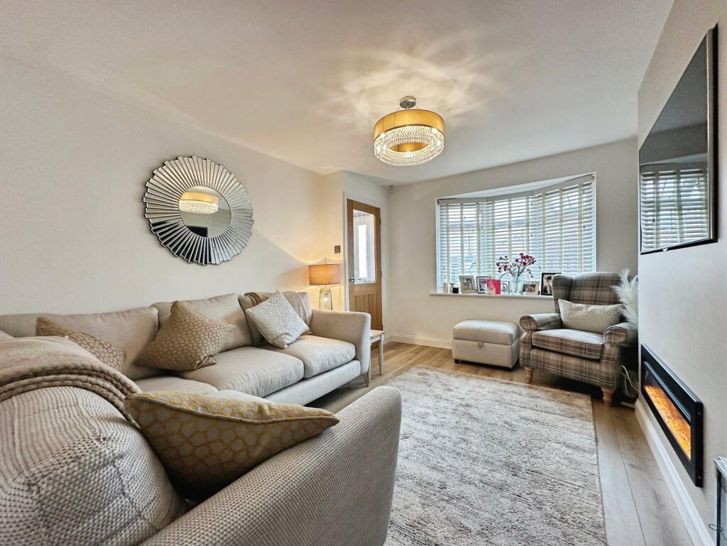 House in South Staffordshire, Perton - View 5