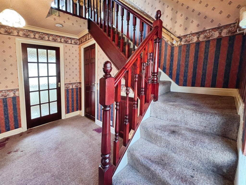 Additional image 12 of Brearcliffe Drive, Bradford, BD6 2LE