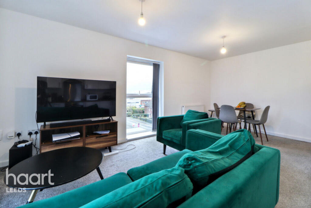 Apartment in Leeds - View 3