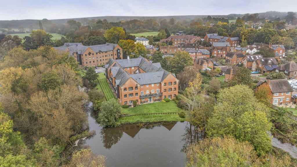 Main image of property: Silk Lane, Twyford, RG10