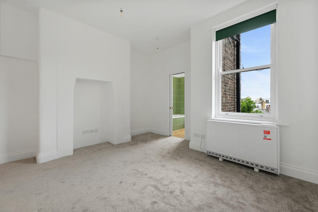 3 bedroom flat for rent