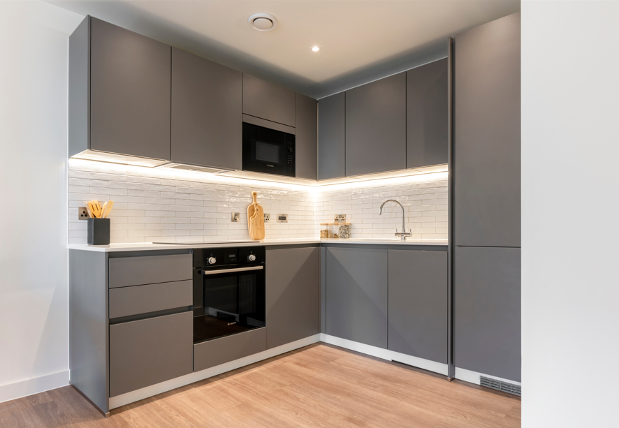 Apartment in Reading - View 4