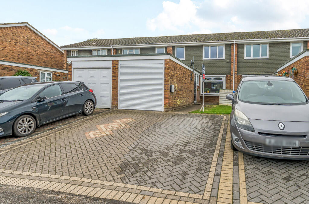 Main image of property: Madingley, Bracknell, Berkshire, RG12