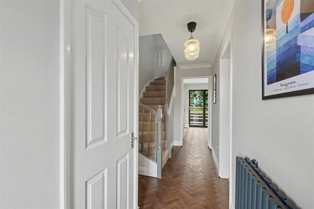 House in Nottingham, Toton - More