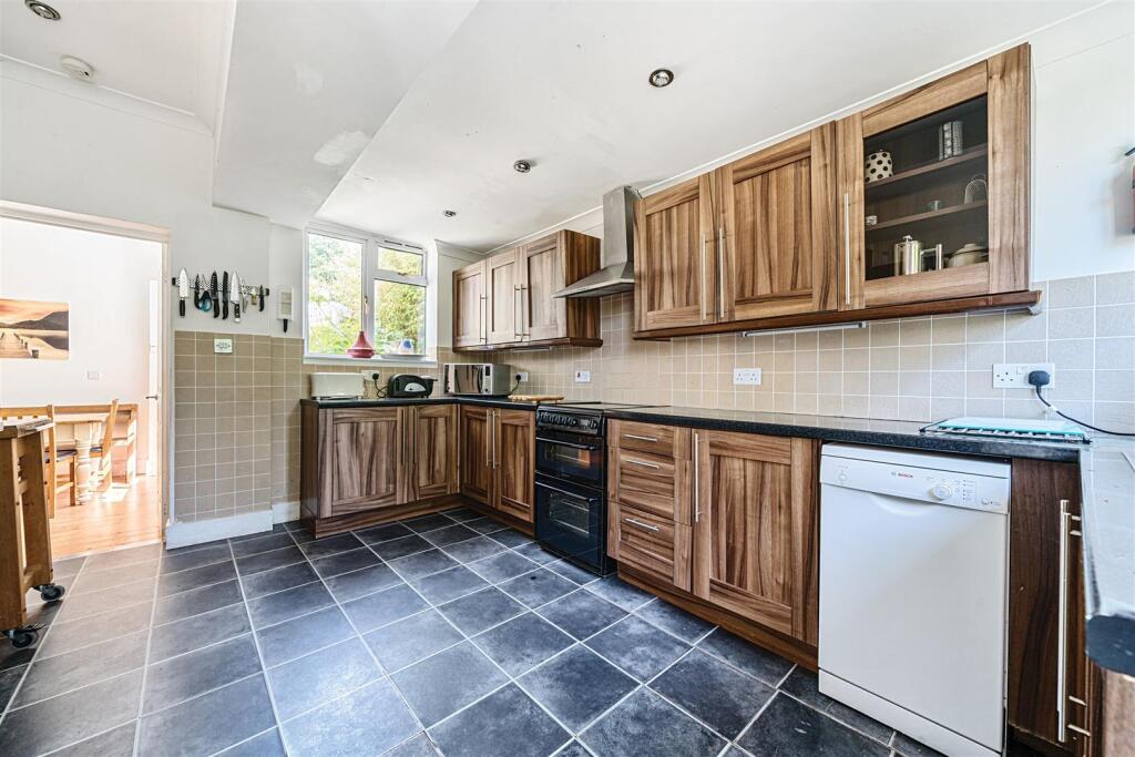 Teignmouth Road, Maidencombe, Torquay photo 4