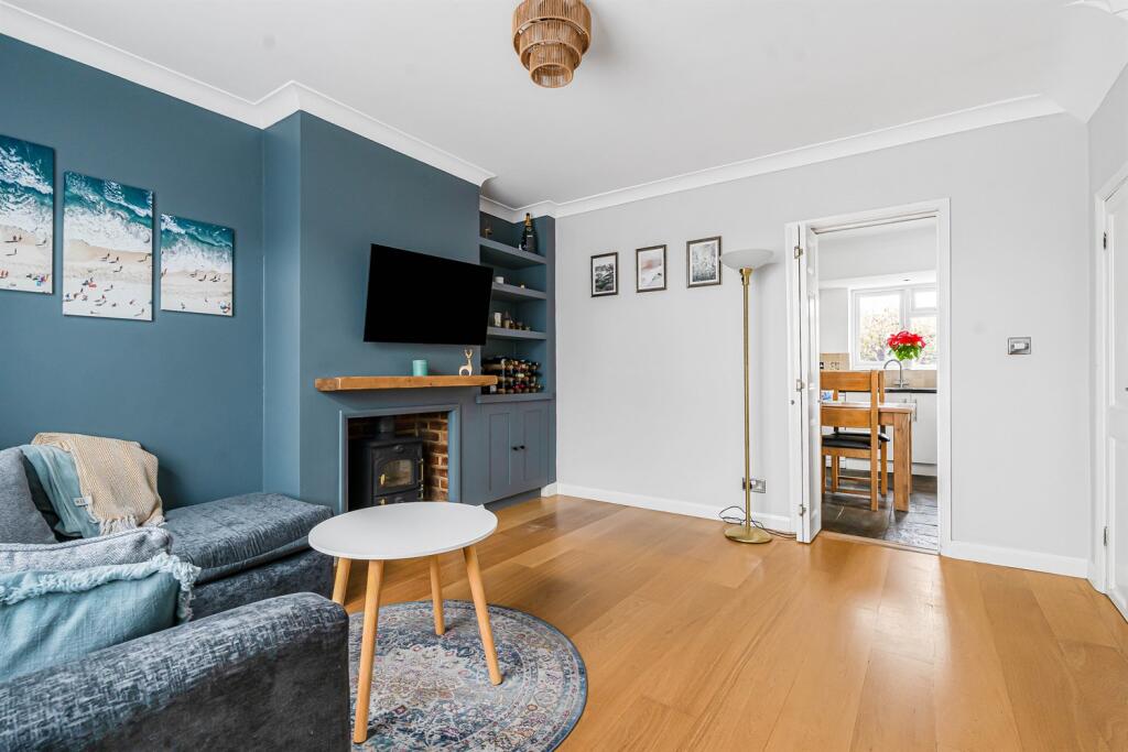 Seymour Court Road, Marlow photo 4