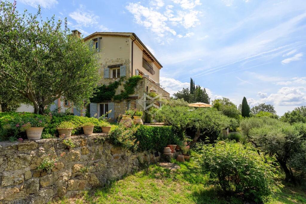 Main image of property: Provence-Alps-Cote d`Azur, Var, Montauroux