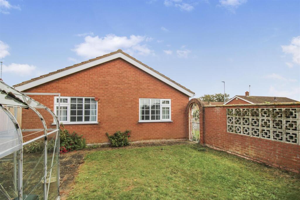Crisp Close, Dersingham, King's Lynn photo 3