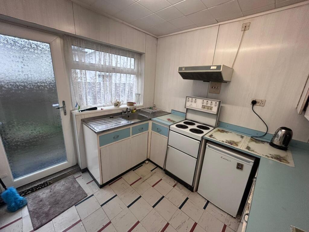 Conery Gardens, NG13 photo 4