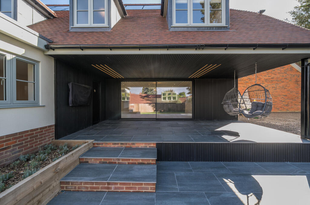 House in Southampton - View 5