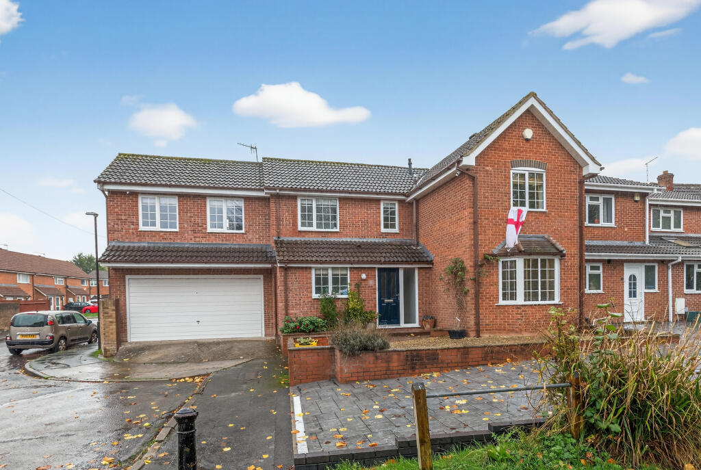 4-bed semi-detached on Portmeirion Close, Bristol, BS14, £480,000