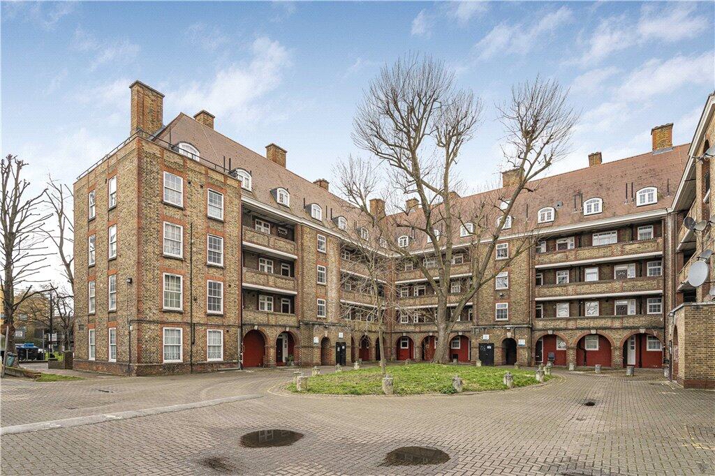 1 bedroom maisonette for rent