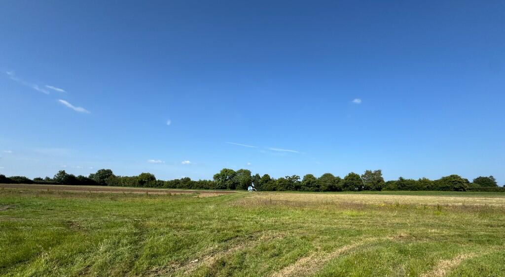 Main image of property: Ladies Mile, TN6