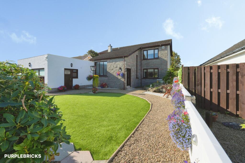 House in Kilmarnock, North Ayrshire - View 2