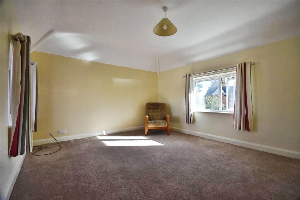 Norcot Road, Tilehurst, Reading, RG30 photo 3
