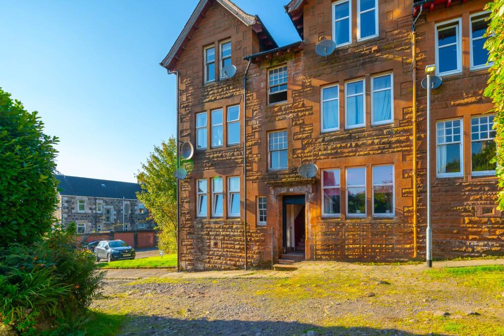 Main image of property: Glenburn Place, Kilmacolm