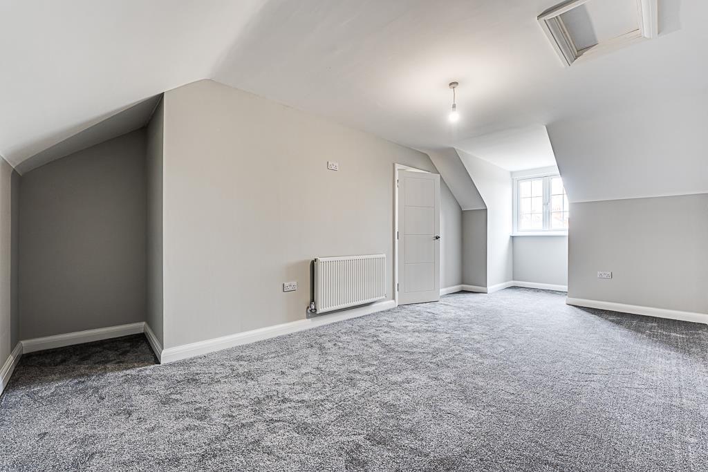 House in Kettering, Brambleside - View 3