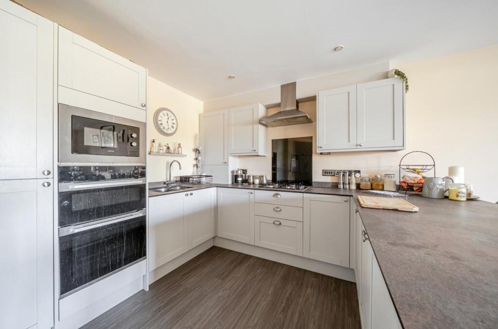 Apartment in York, Leeman Road, Holgate - View 2