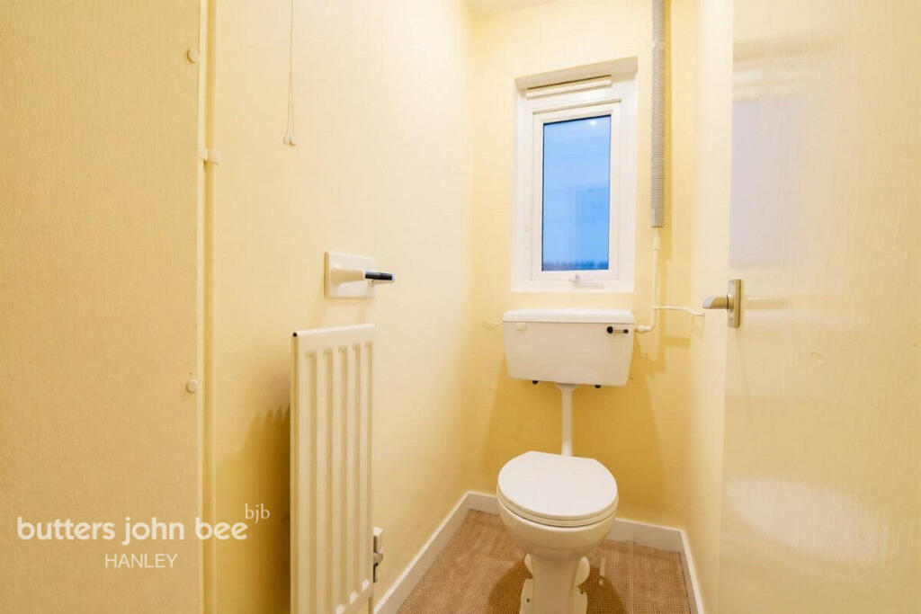 House in Stoke-on-Trent, Longton - More