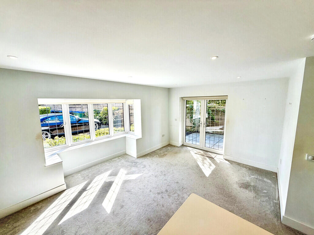 Apartment in Arun, Rustington - View 2