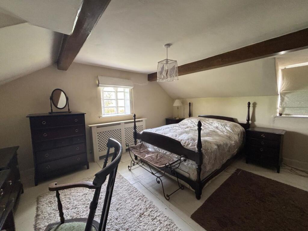 House in Stoke-on-Trent - View 5