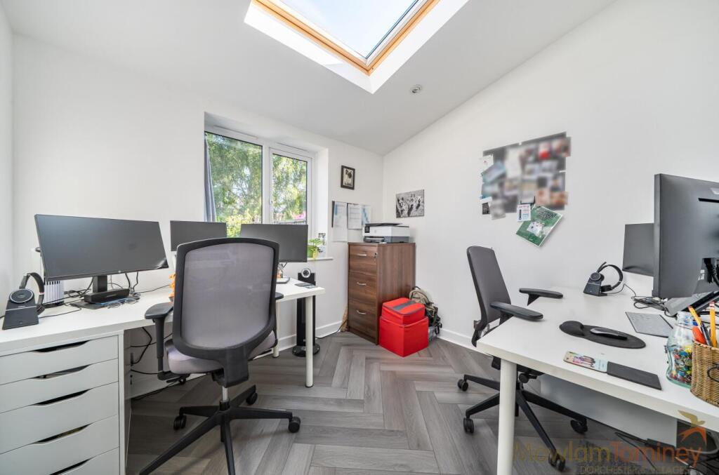 House in Dorchester, Dorset - View 5