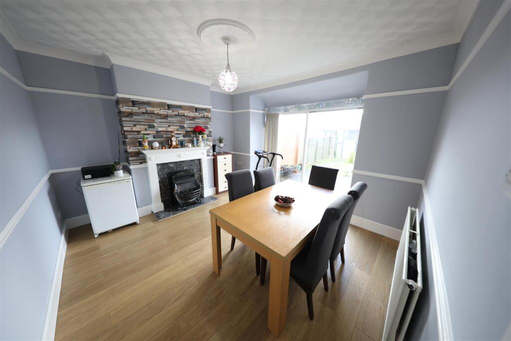 House in Hull, Kingston upon Hull - View 3