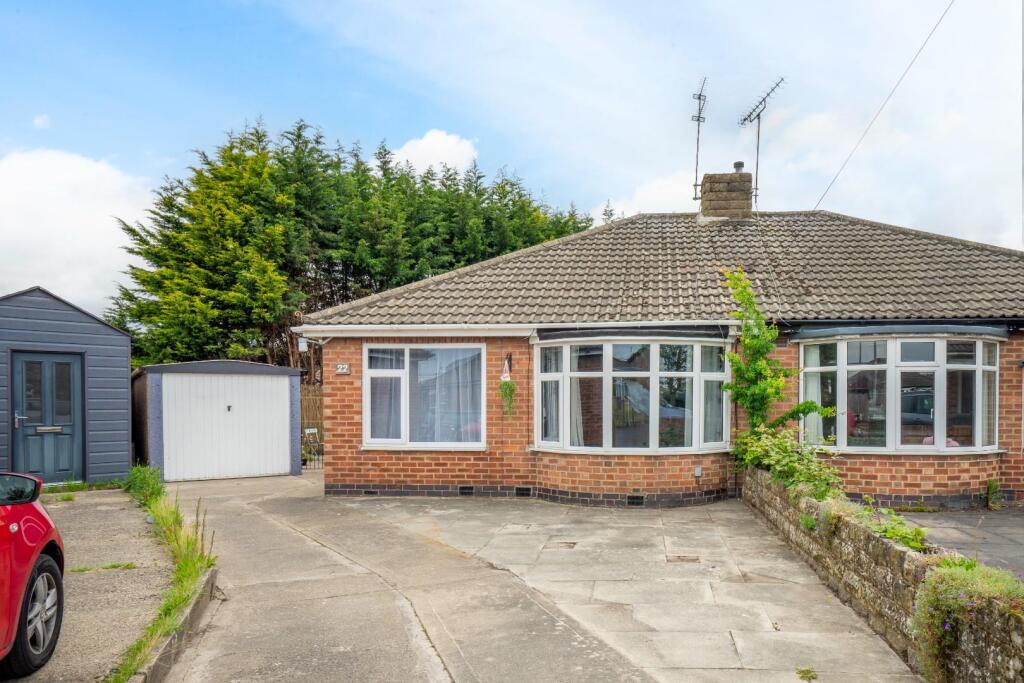 2-bed semi-detached on Beech Glade, York, £270,000