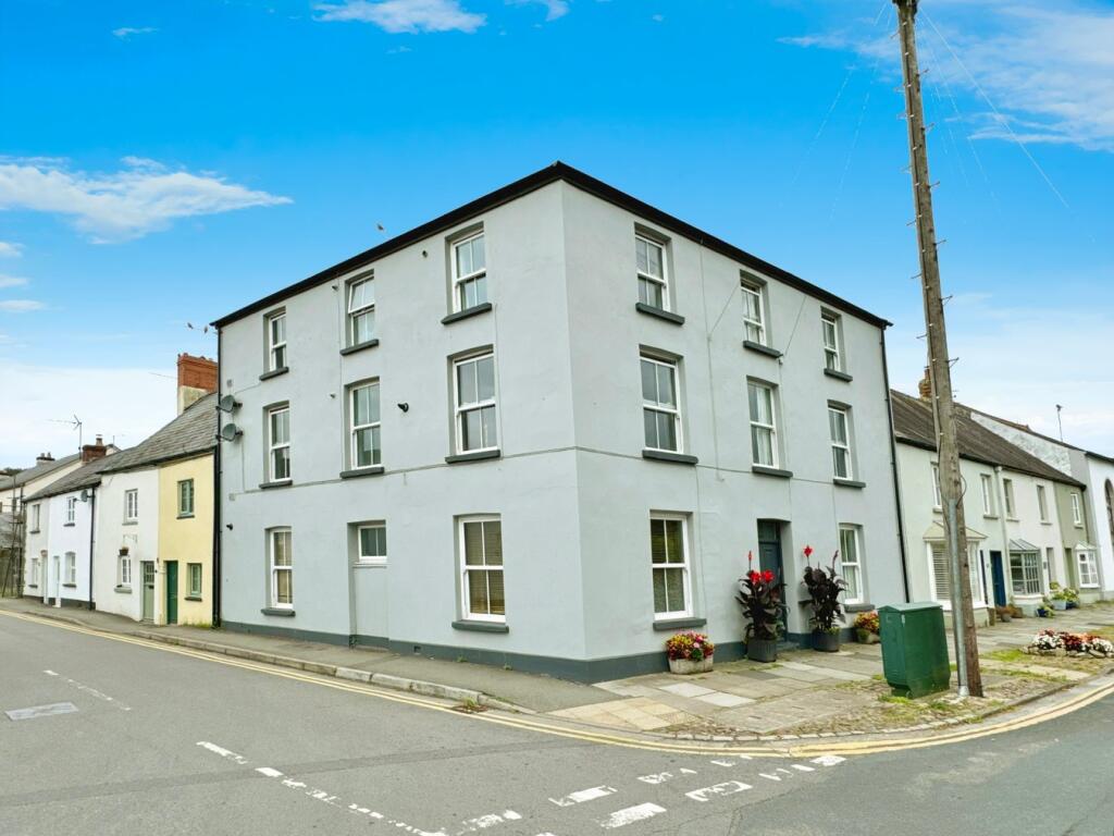 Main image of property: Maryport Street, Usk, NP15