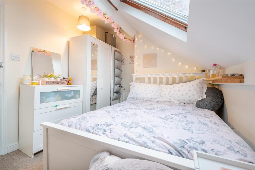House in Sheffield - View 3