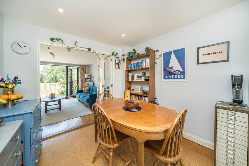 House in London, Honor Oak - View 5