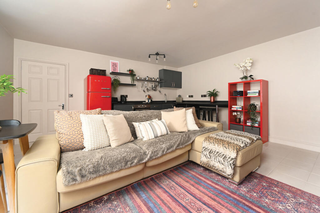 Apartment in Hove, Brighton and Hove - More