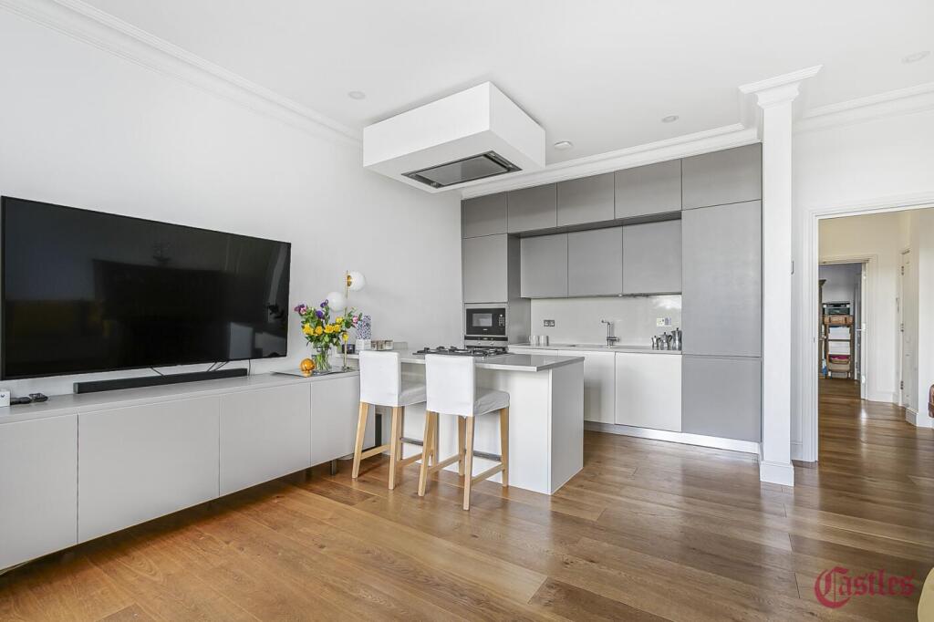 Apartment in London - View 3
