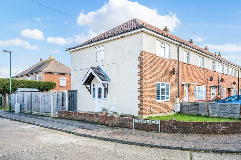 Main image of property: Esmonde Close, Littlehampton, West Sussex, BN17