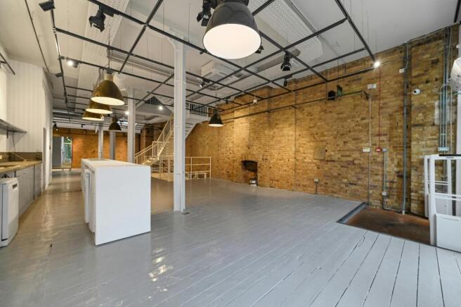 MD-BC-133ShoreditchHighStreet-28.JPG