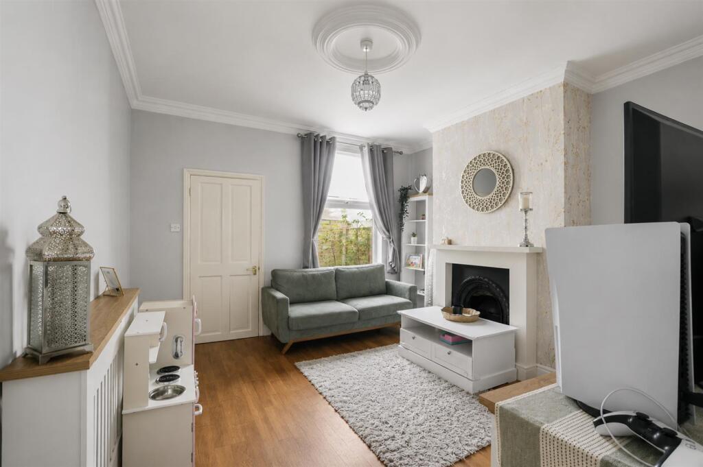 House in Nottingham, Long Eaton - View 3