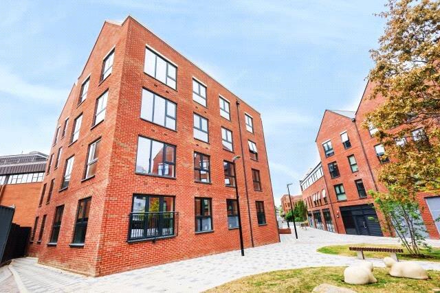 Main image of property: Mayors Lane, Newbury, Berkshire, RG14