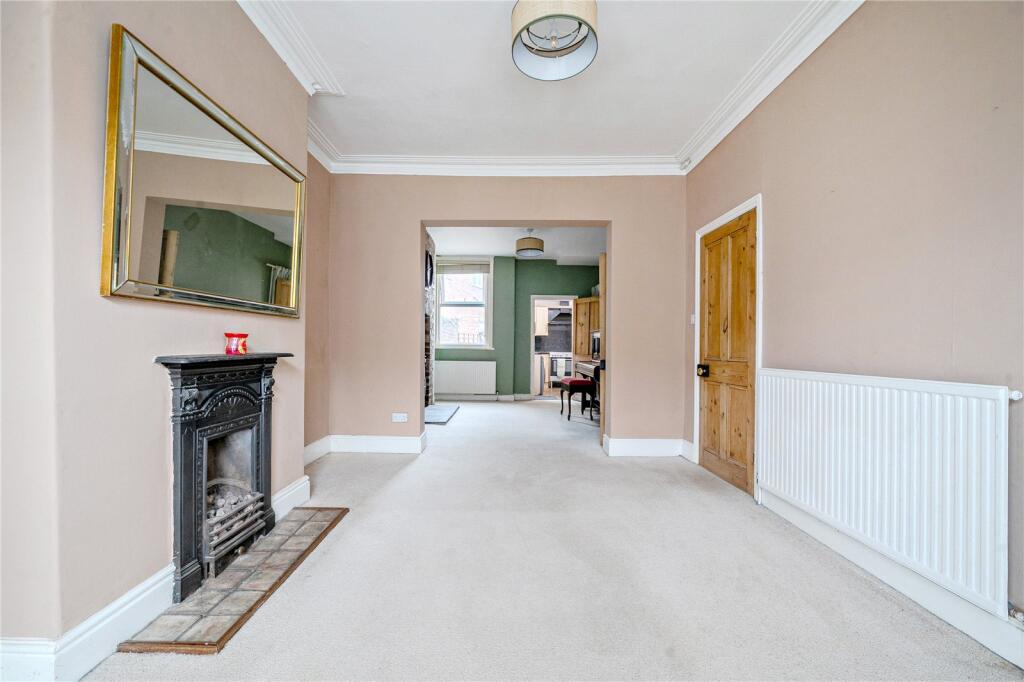 Russell Street, Harrogate, HG2 photo 3